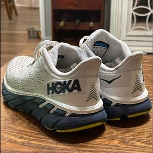 Hoka One One Womens Clifton 7 Size 5